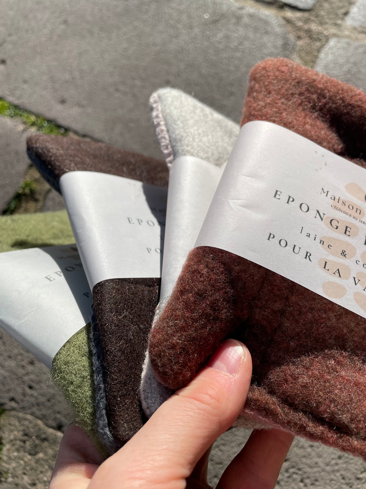 Eponge lavable bio pour la vaisselle avec un côté en laine